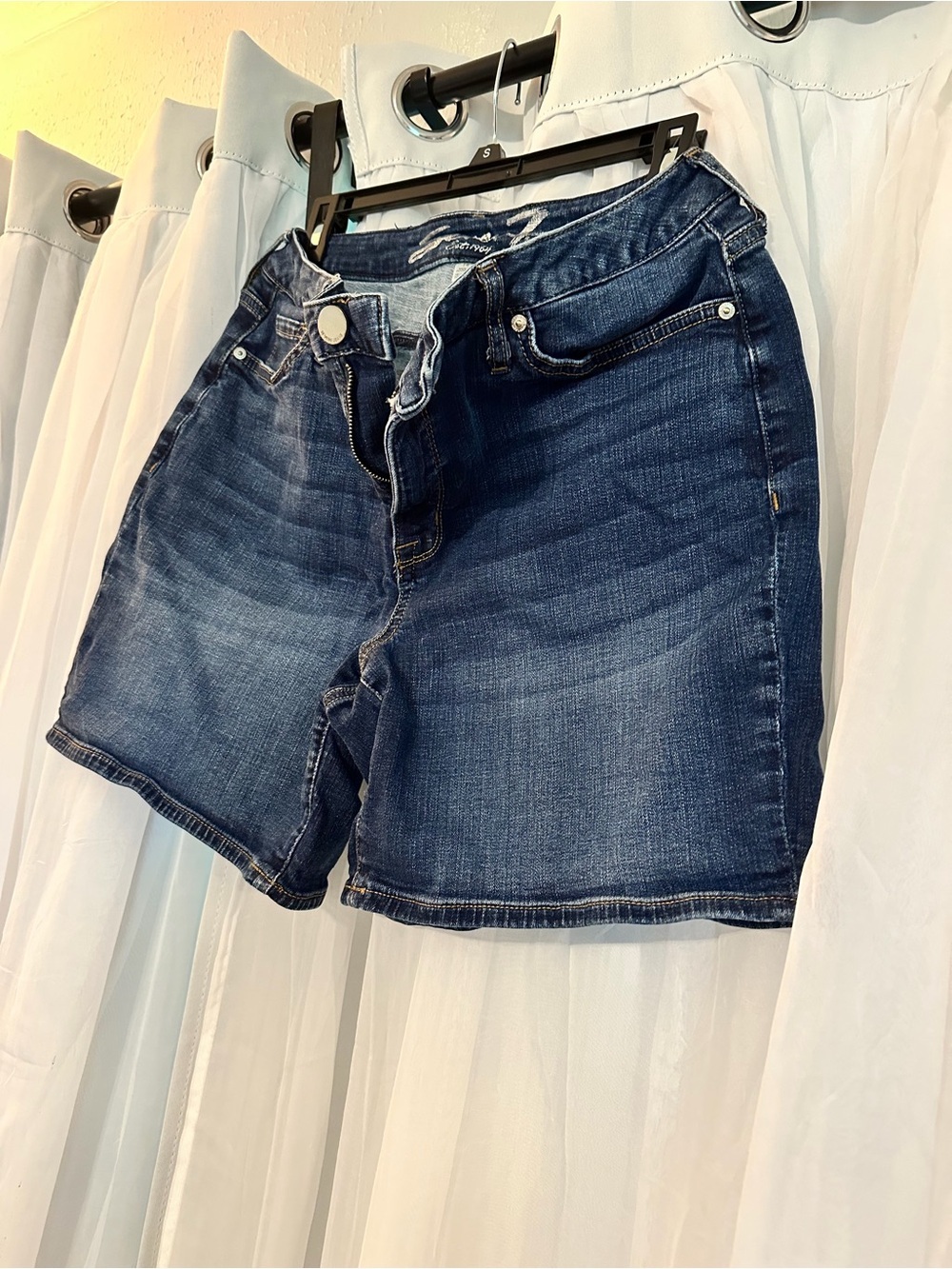 Seven7 Classic Dark Blue Denim Women's Shorts - Picture 3 of 6